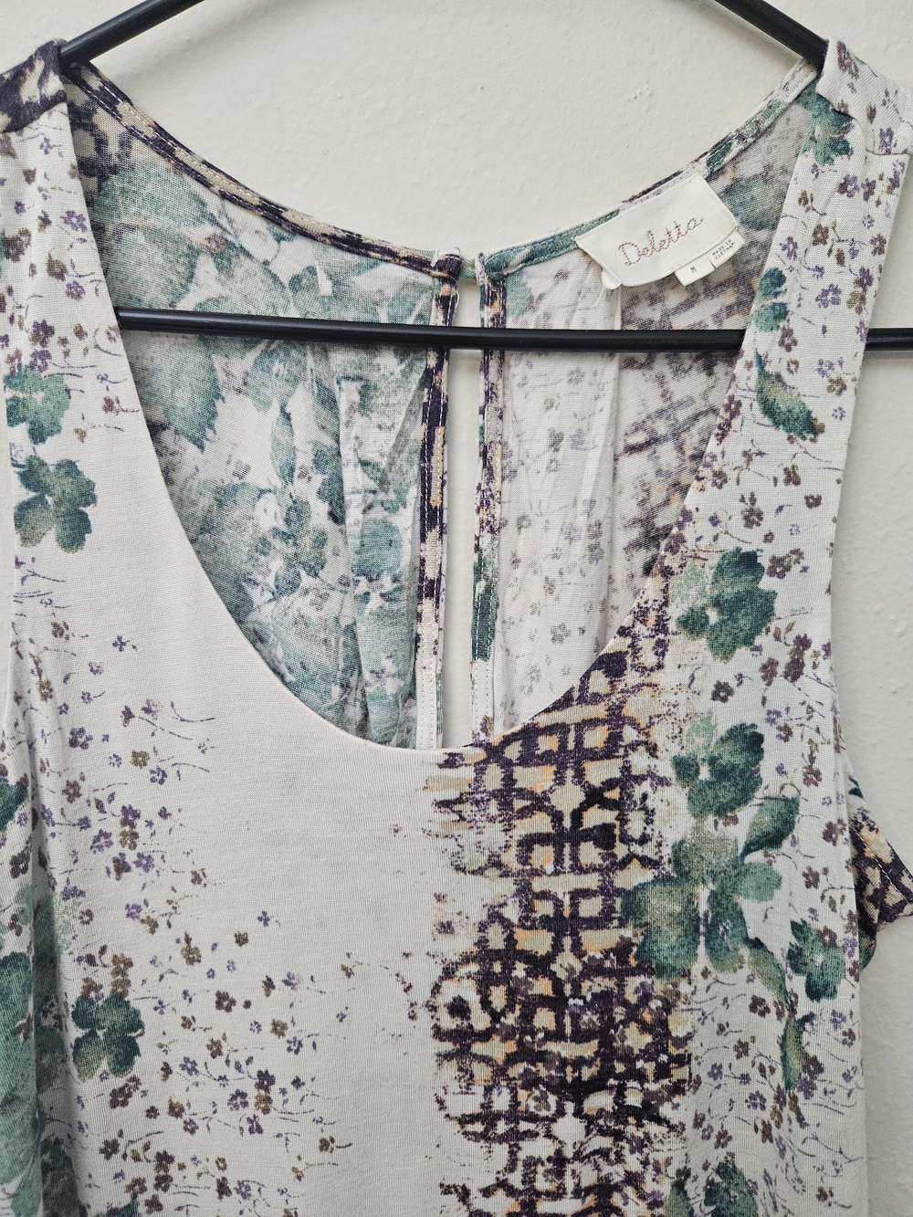Anthropologie Deletta floral Tulip Hem Tank Sz Medium Keyhole Back - Picture 5 of 9